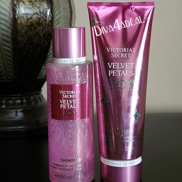 Victoria’s Secret VELVET PETALS JOY Shimmer 2PC Mist & Lotion Set - Picture 1 of 2